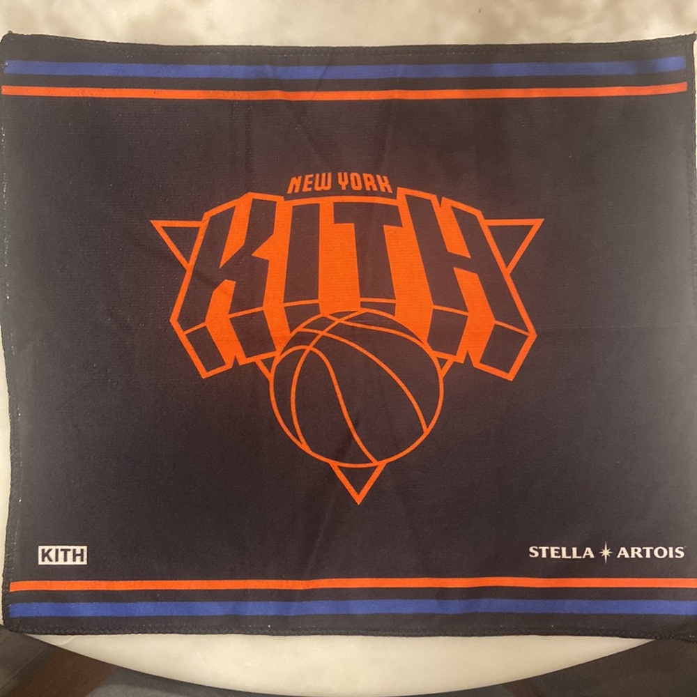 Kith/Knicks rally towel. Brand new. Released 11/11/22 - Picture 2 of 5